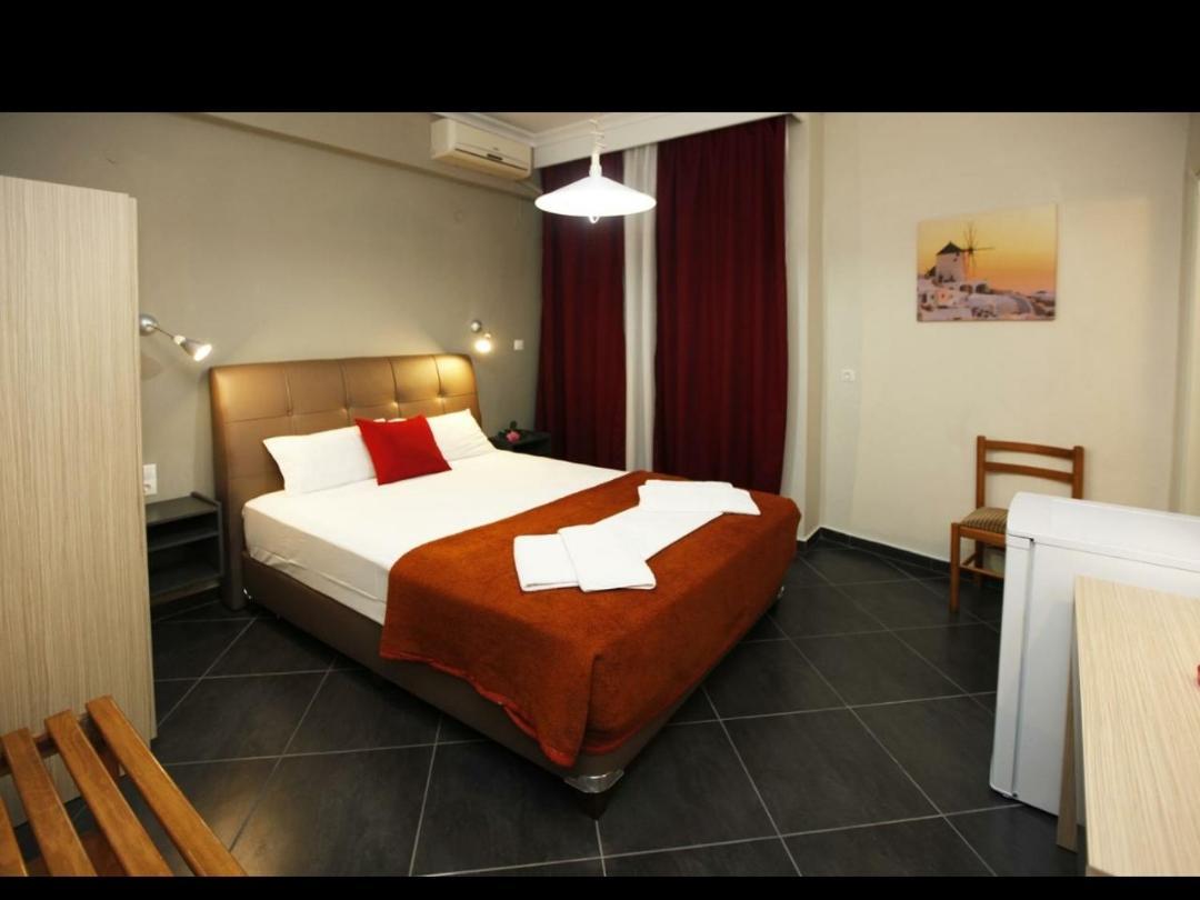 Mironi & Victoria Hotel Limenas  Phòng bức ảnh