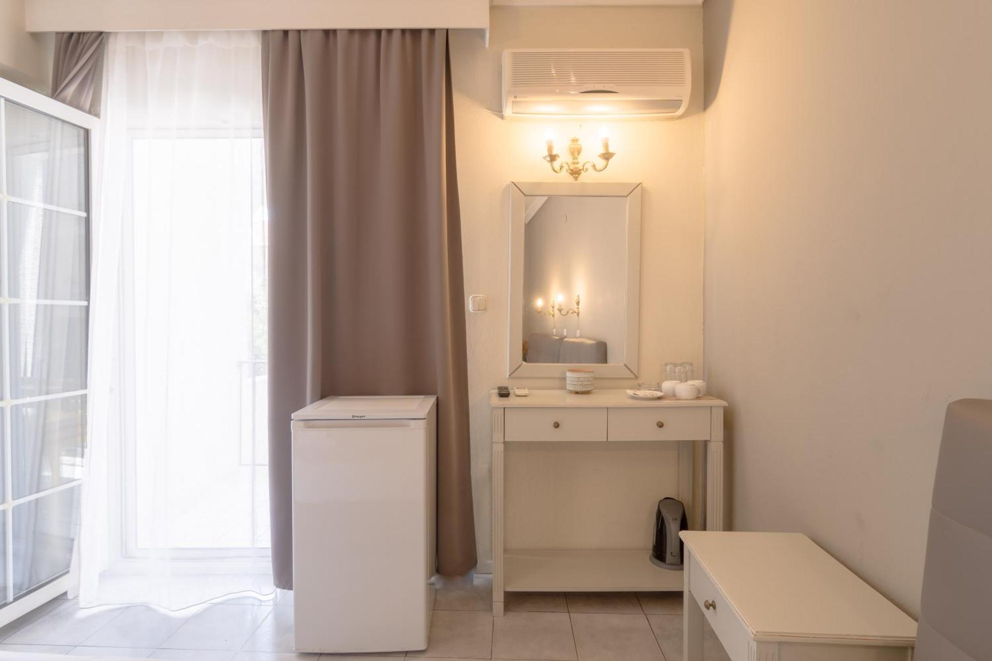 Mironi & Victoria Hotel Limenas  Ngoại thất bức ảnh