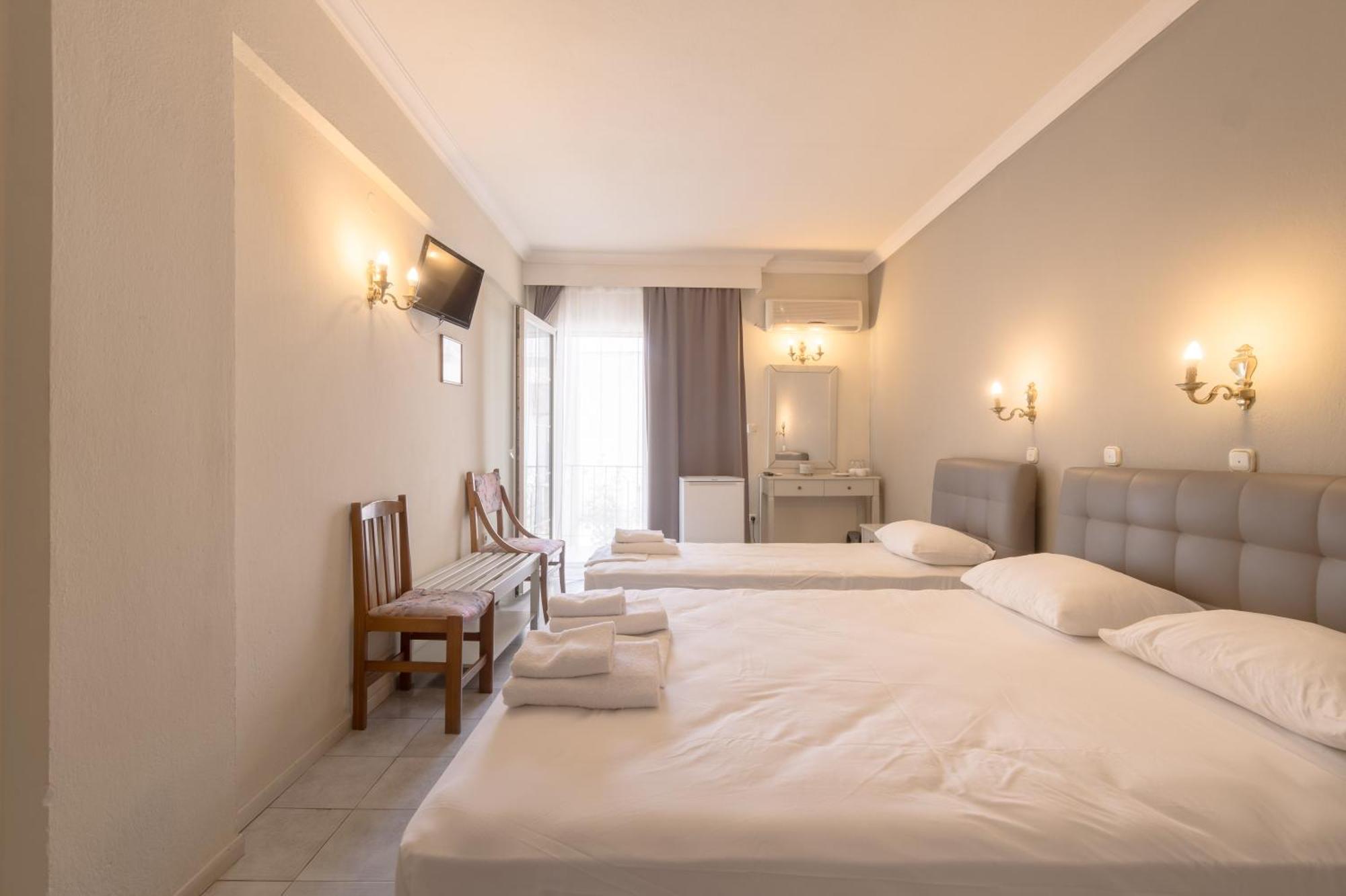 Mironi & Victoria Hotel Limenas  Ngoại thất bức ảnh